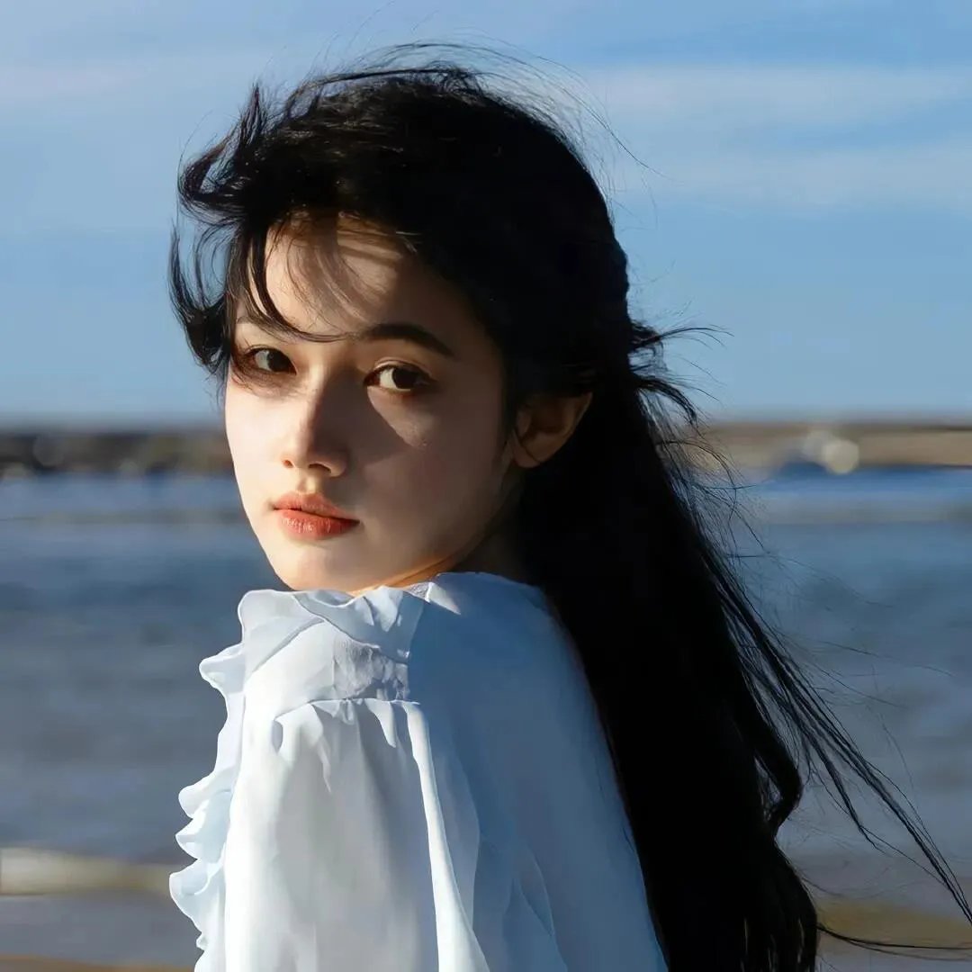 雄狮 海报